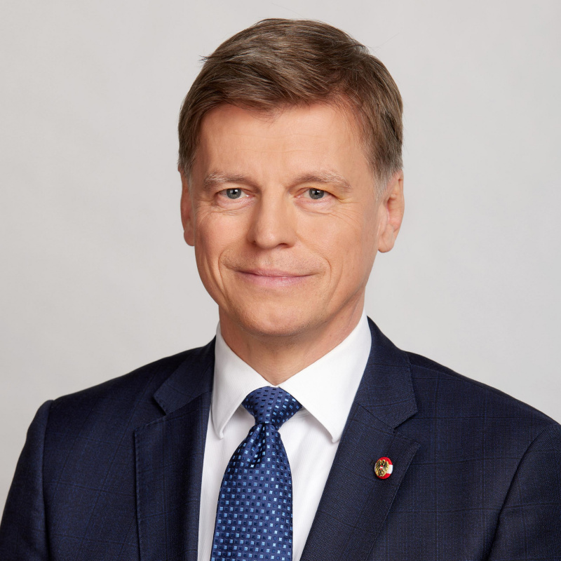 Veit Dengler