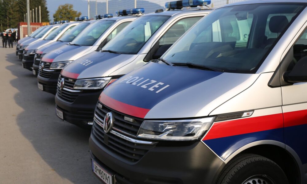 Policija