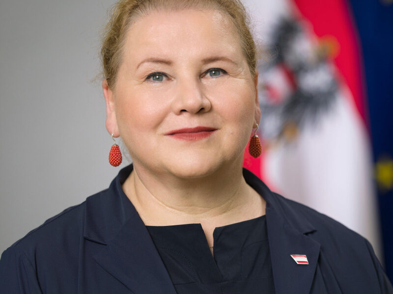 Korinna Schumann