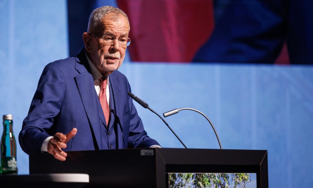 Alexander van der Bellen