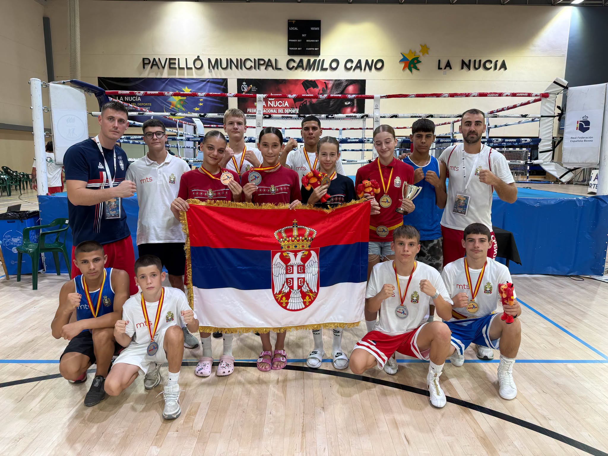 Mladi srpski bokseri na turniru u Španiji