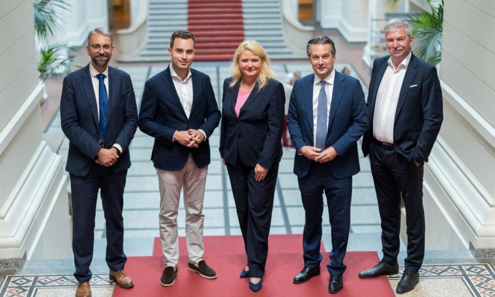 Delegacija FPÖ i AfD sklapaju novi savez protiv islamizma