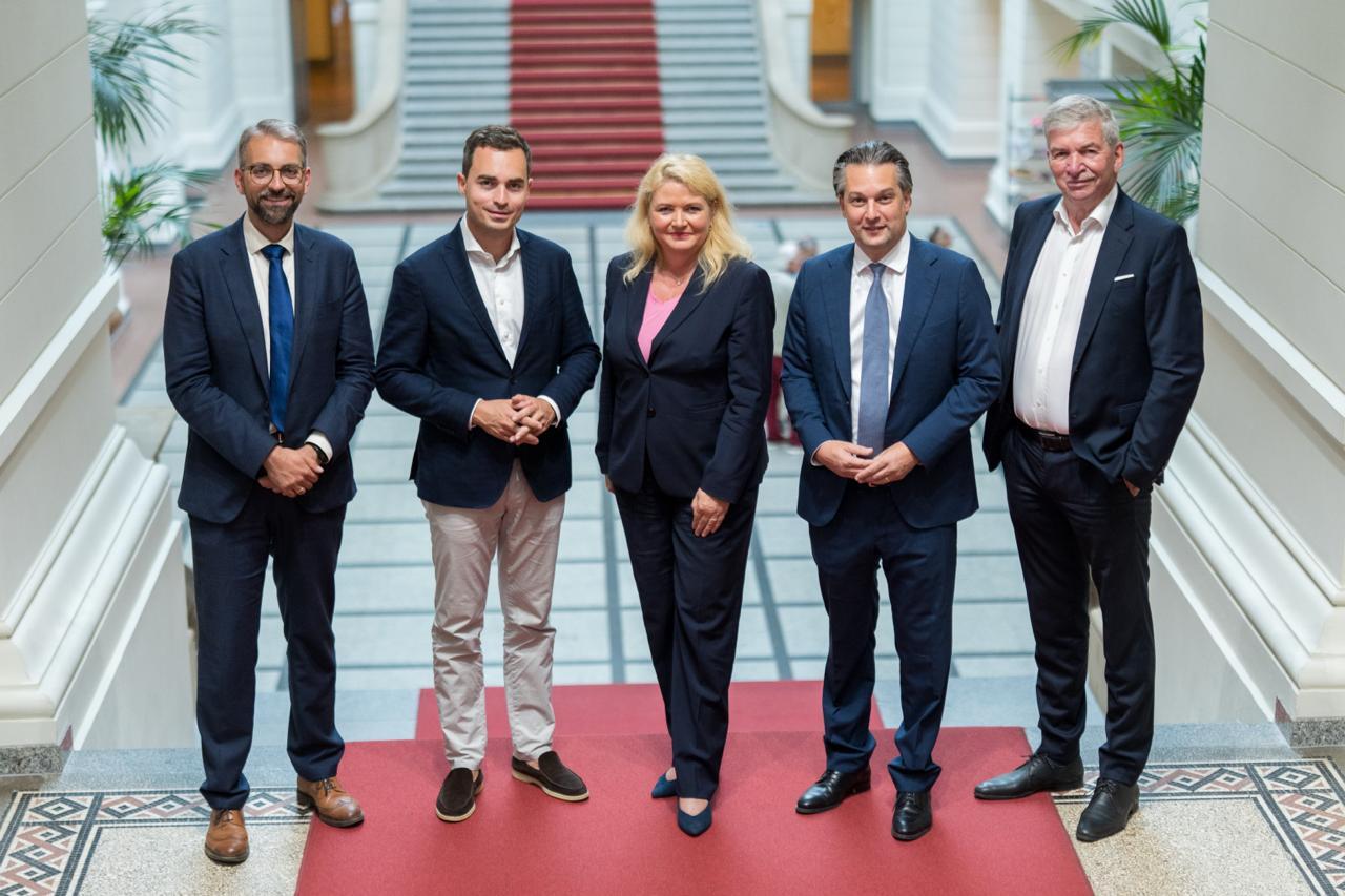 Delegacija FPÖ i AfD sklapaju novi savez protiv islamizma