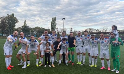 FC Vienna 2016 slavi pobedu