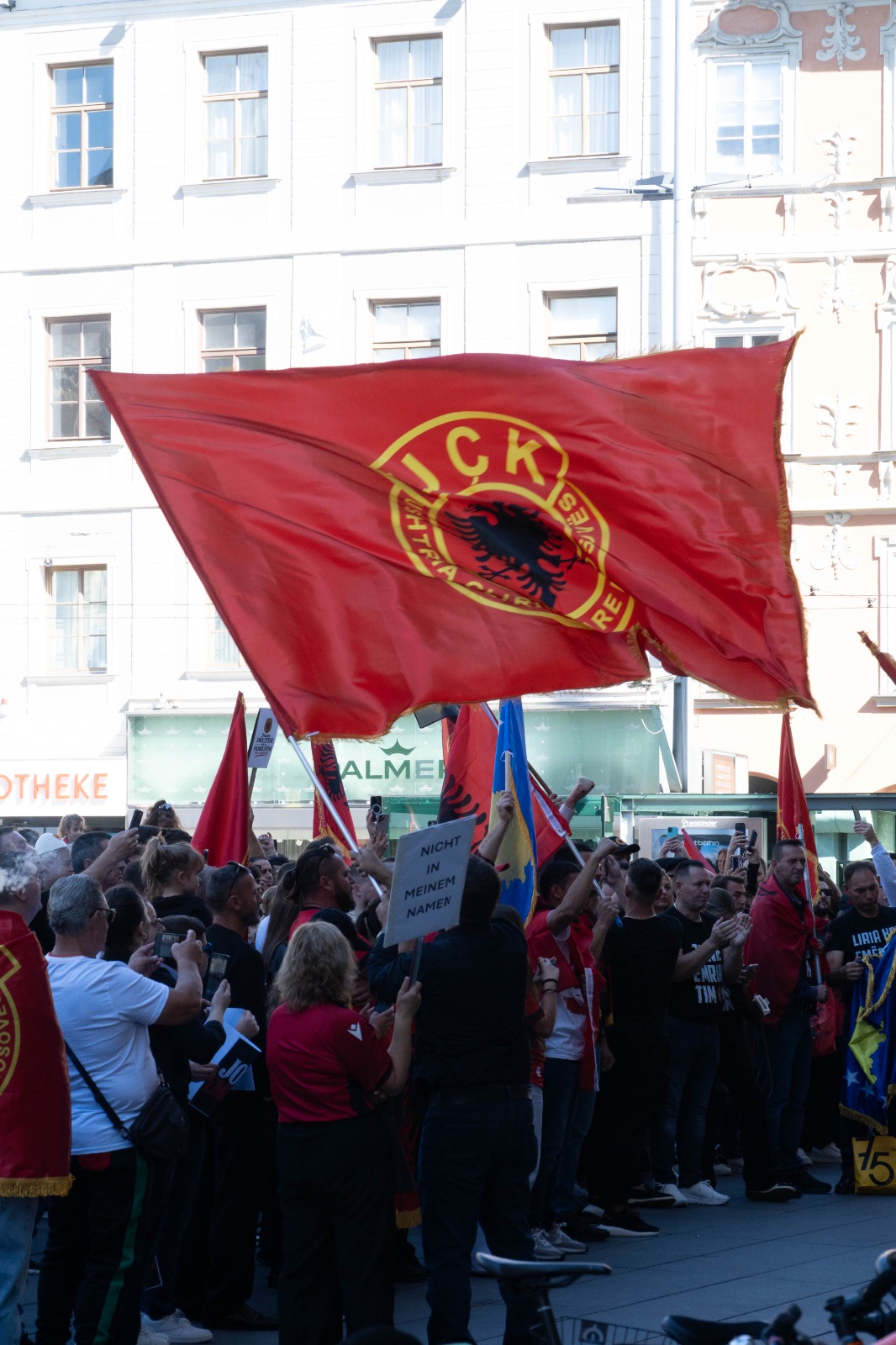 Protest Albanaca u Gracu