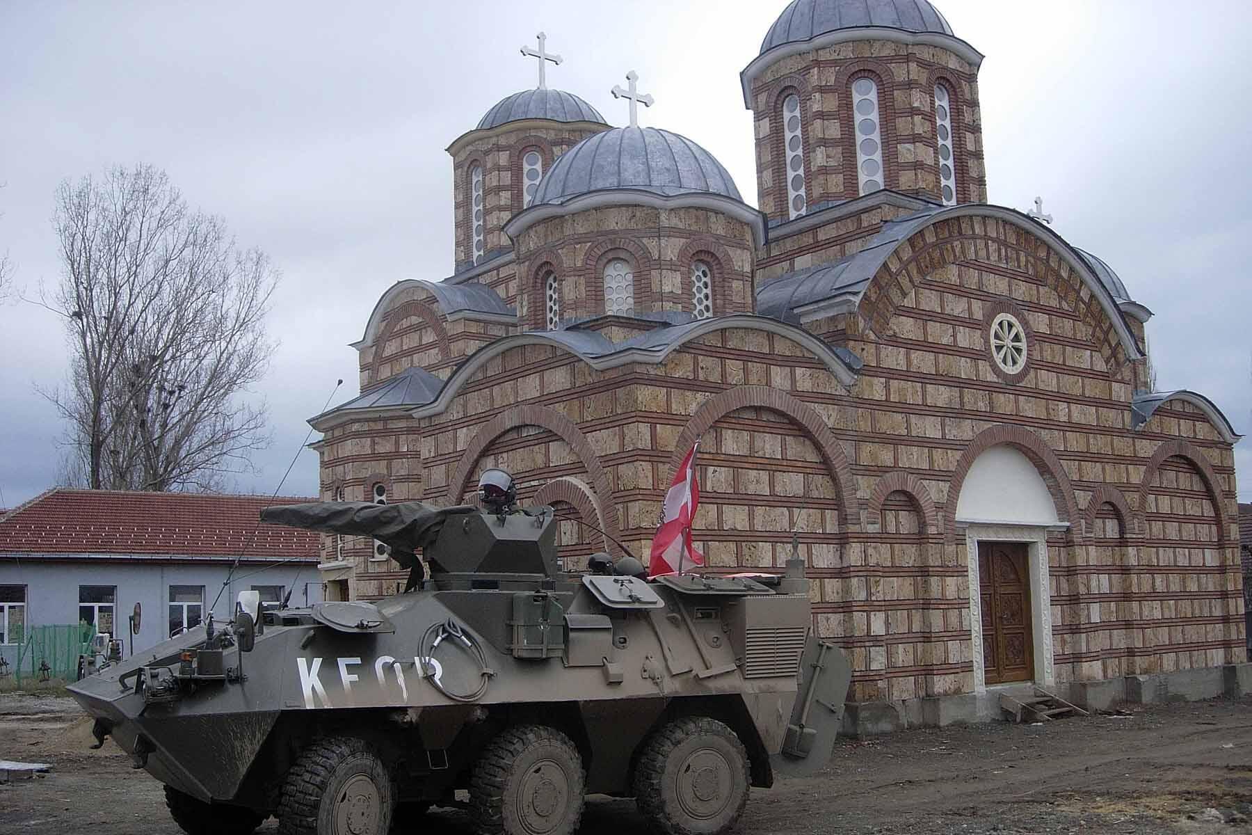 Austrijski vojnici na Kosovu