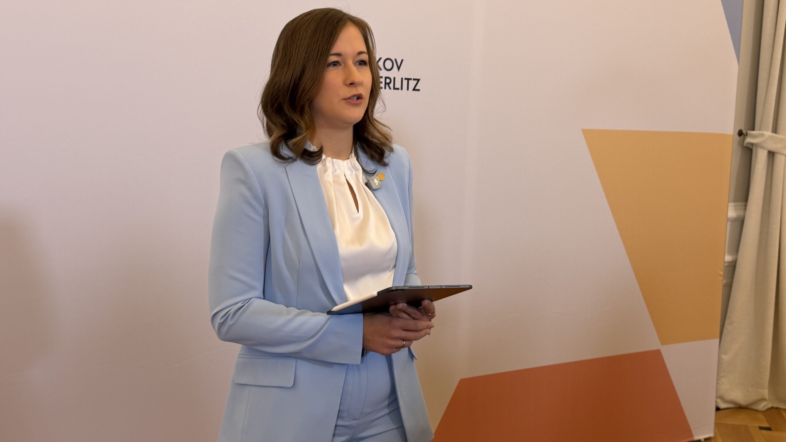 Claudia Bauer