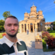 Saša Kalajdžić ispred manastira Gračanica